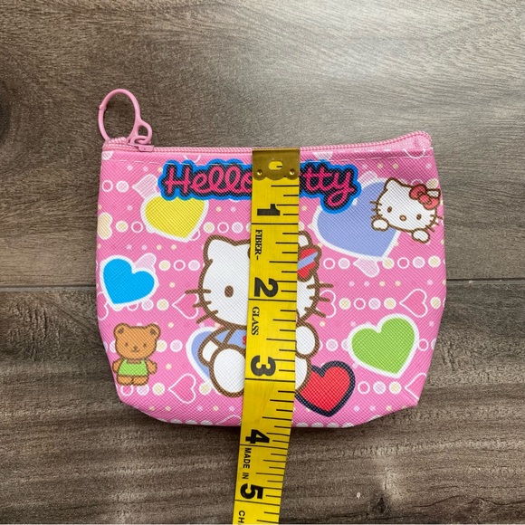 NEW Hello Kitty Print Mini Zippered Pouch Coin Purse - Picture 4 of 4